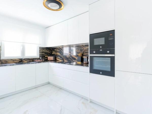 Casa independiente en calle Pleamar