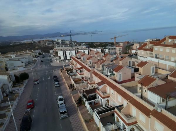 Chalet pareado en calle Canarias, 4