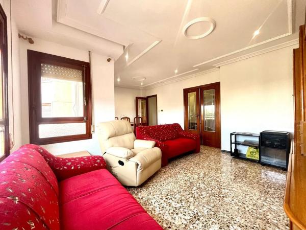 Piso en Barrio Carrús Oeste