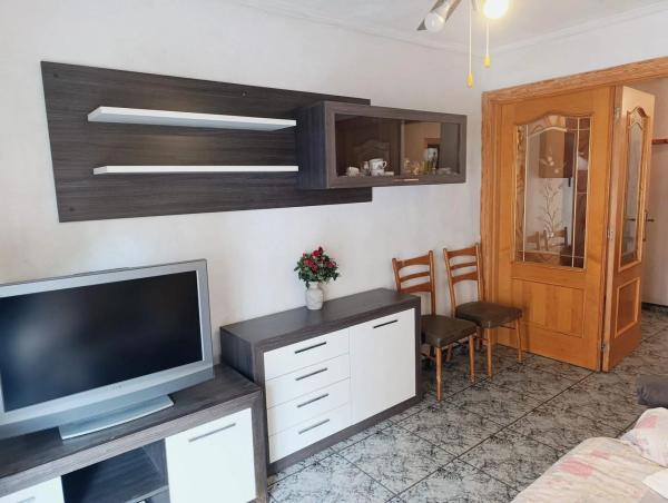 Piso en Barrio Raval de Santa Teresa-El Asilo