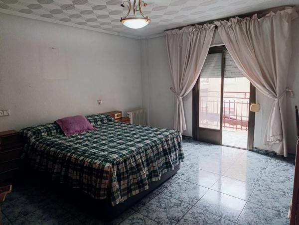 Piso en Barrio Raval de Santa Teresa-El Asilo