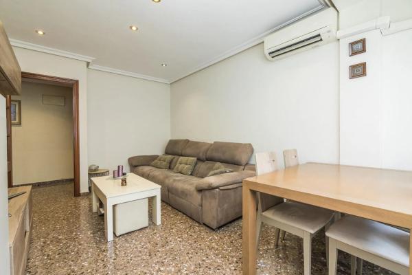 Piso en calle Benito Pérez Galdós