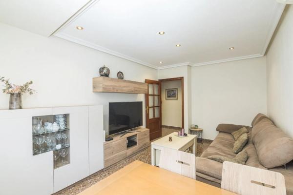 Piso en calle Benito Pérez Galdós