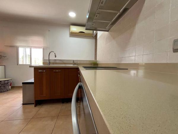 Casa independiente en alto Partida Torrellano