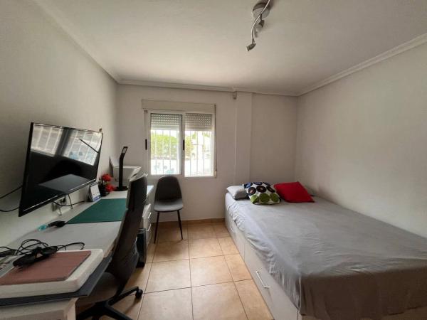 Casa independiente en alto Partida Torrellano