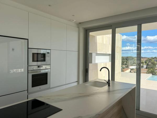 Casa independiente en calle Benimassot, 2