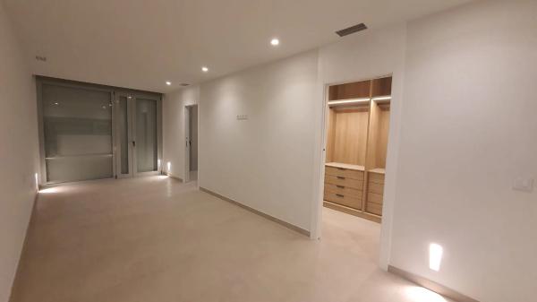 Casa independiente en calle Benimassot, 2