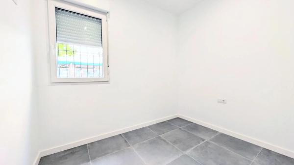 Piso en Barrio Pont Nou-Corazón de Jesús