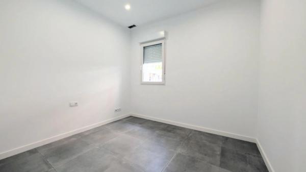 Piso en Barrio Pont Nou-Corazón de Jesús