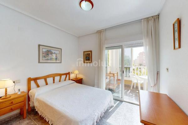 Piso en avenida Costa Blanca