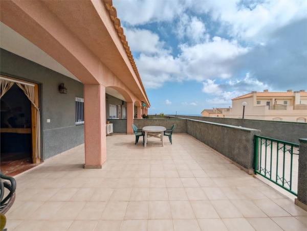 Piso en avenida del Mediterrani