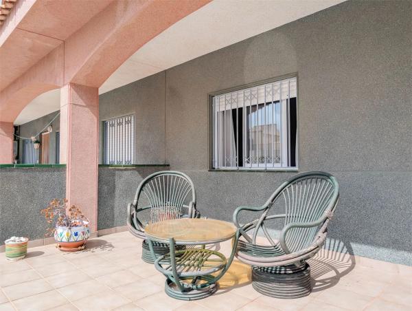 Piso en avenida del Mediterrani