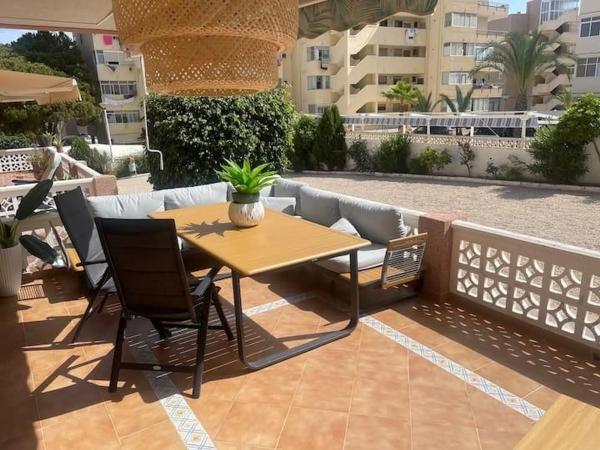 Piso en Arenales del Sol