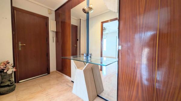 Piso en Barrio Pont Nou-Corazón de Jesús