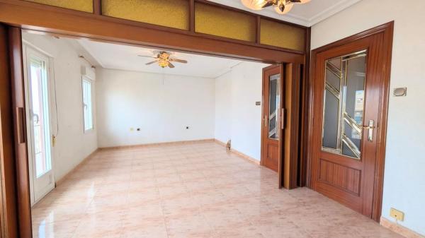 Piso en Barrio Pont Nou-Corazón de Jesús