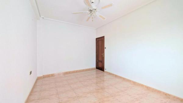 Piso en Barrio Pont Nou-Corazón de Jesús