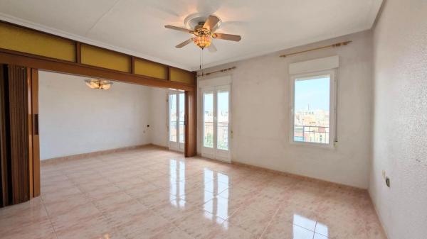 Piso en Barrio Pont Nou-Corazón de Jesús