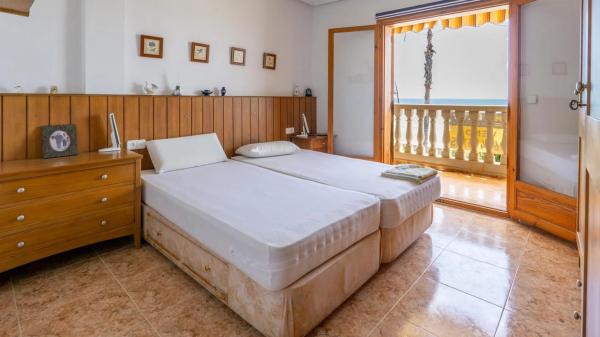 Casa independiente en avenida Vicente Blasco Ibañez