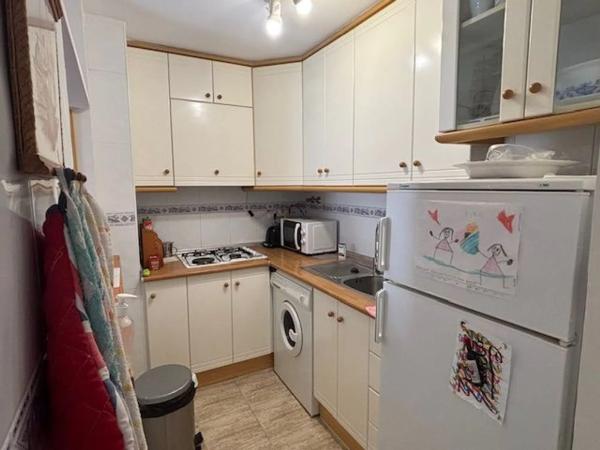 Piso en avenida Costa Blanca, 23