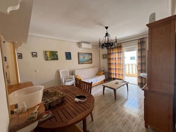 Piso en avenida Costa Blanca, 23