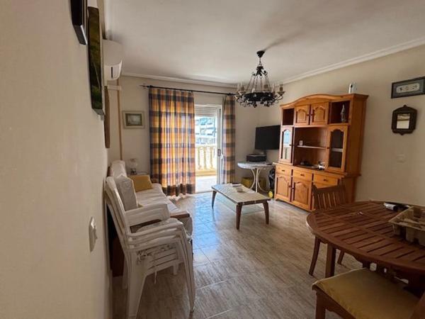 Piso en avenida Costa Blanca, 23