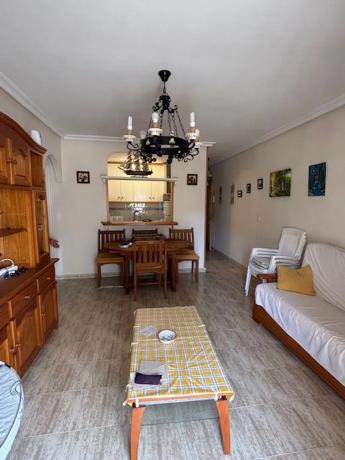 Piso en avenida Costa Blanca, 23