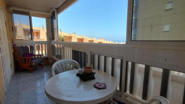 Piso en Arenales del Sol