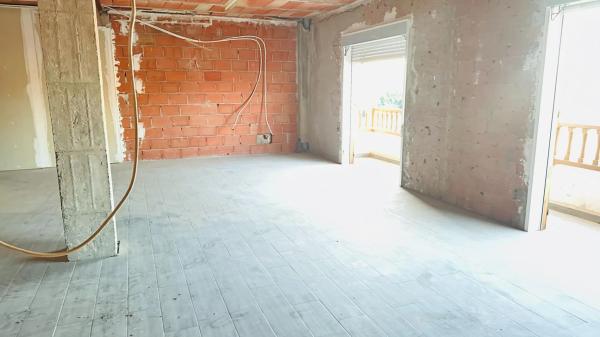 Piso en La Hoya-Daimes-El Derramador