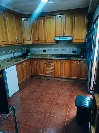 Piso en calle Antonio Mora Ferrández, 25