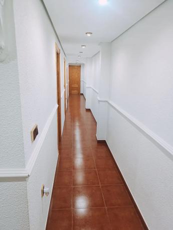 Piso en calle Antonio Mora Ferrández, 25