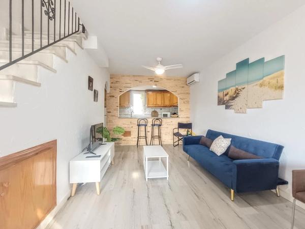 Casa independiente en avenida del Carabasí, 1