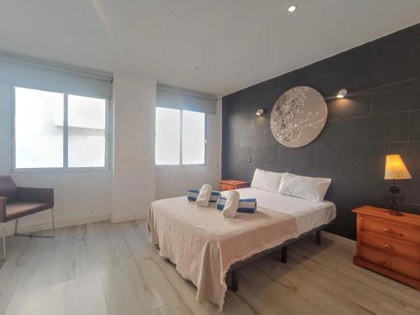 Casa independiente en avenida del Carabasí, 1