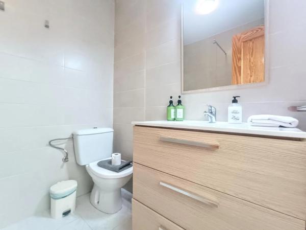 Casa independiente en avenida del Carabasí, 1