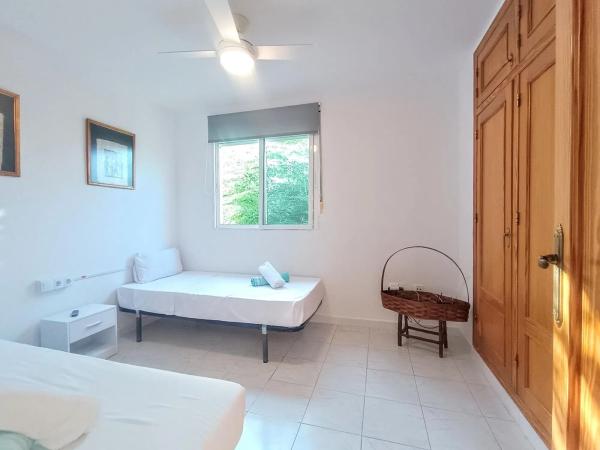 Casa independiente en avenida del Carabasí, 1