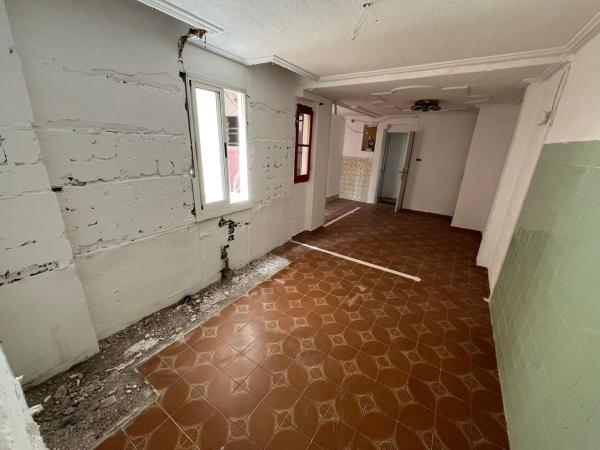 Piso en Barrio Pont Nou-Corazón de Jesús