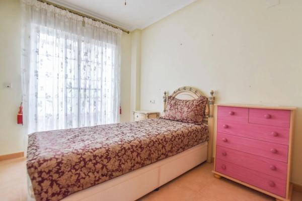 Casa independiente en avenida de Finlandia, 239