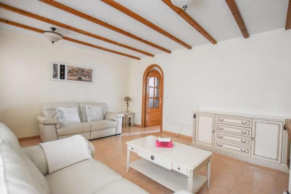 Casa independiente en avenida de Finlandia, 239