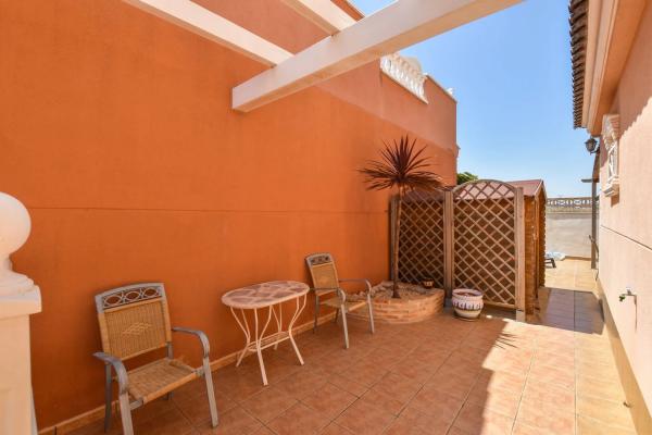 Casa independiente en avenida de Finlandia, 239