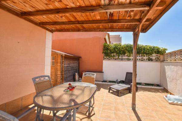 Casa independiente en avenida de Finlandia, 239