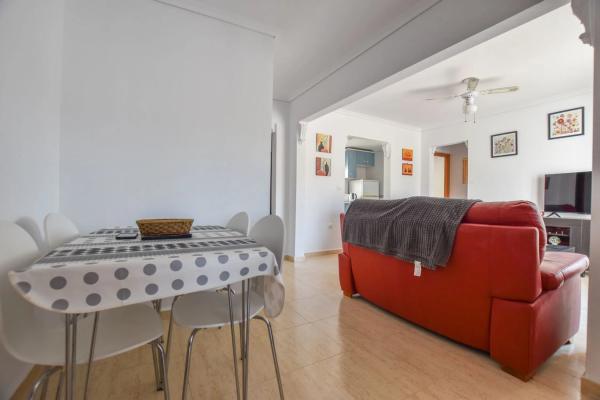 Piso en calle de Orden Jonico, 386