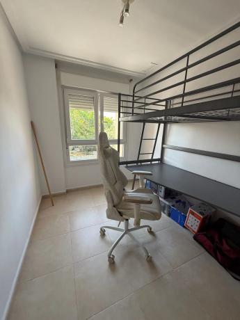 Piso en avenida Sant Francesc