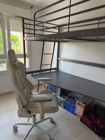 Piso en avenida Sant Francesc