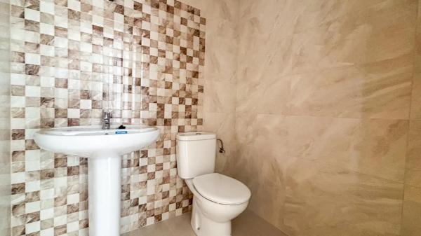 Casa independiente en calle de Holanda