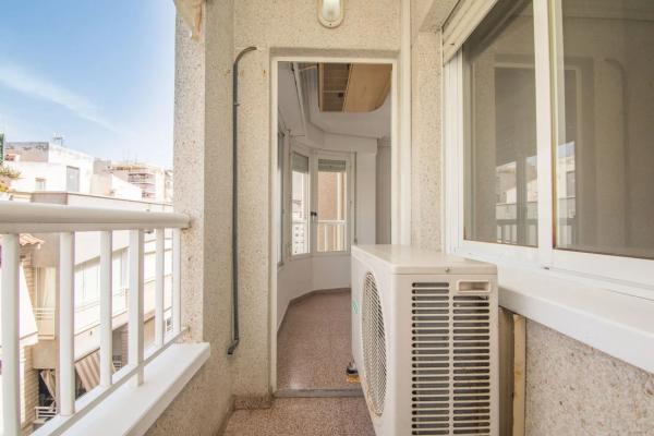 Piso en calle Hernán Cortés s/n