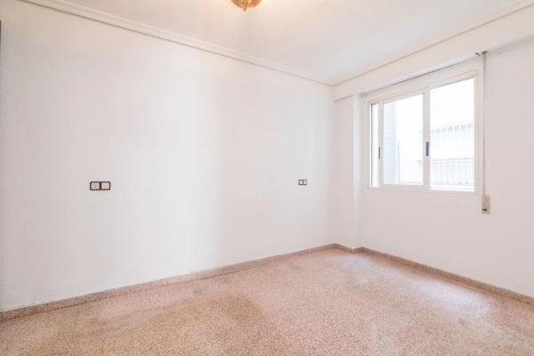 Piso en calle Hernán Cortés s/n