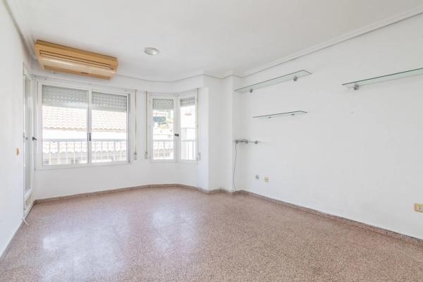 Piso en calle Hernán Cortés s/n