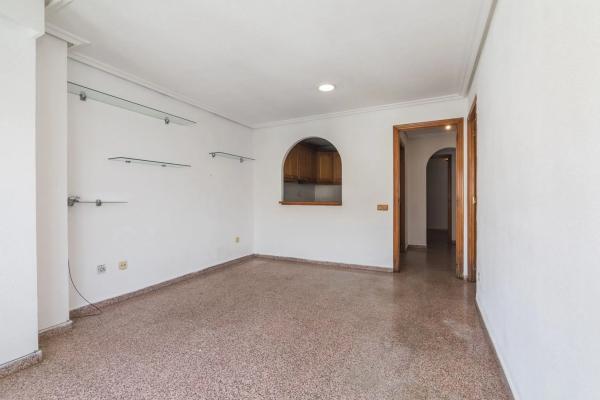 Piso en calle Hernán Cortés s/n