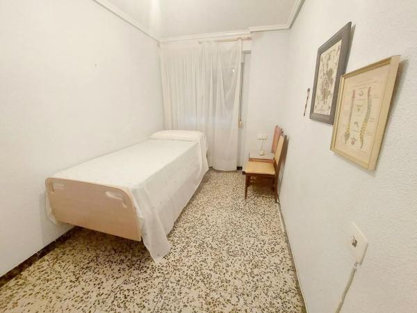 Piso en Barrio Pont Nou-Corazón de Jesús