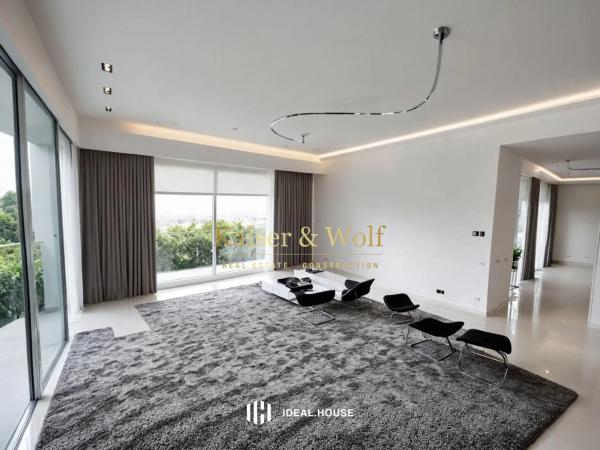 Piso en calle de Creta