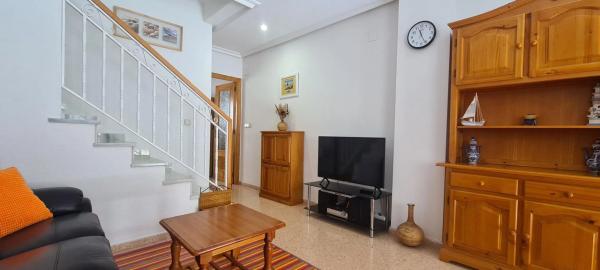 Chalet adosado en calle Tabarca, 8